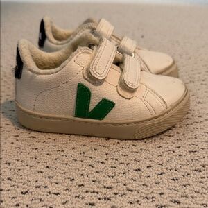 Veja Kids White and Green Sneakers-US 7